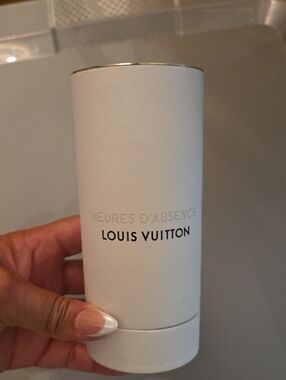 Louis Vuitton White and Gold Heures d'Absence Fragrance Tube